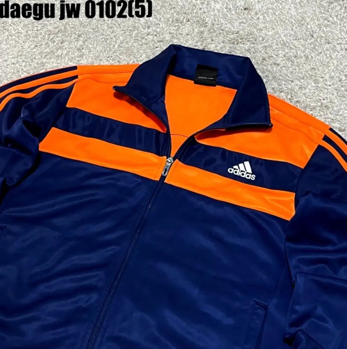 アディダス ネイビー/オレンジ トラックジャージ 100 0102 - メルカリ