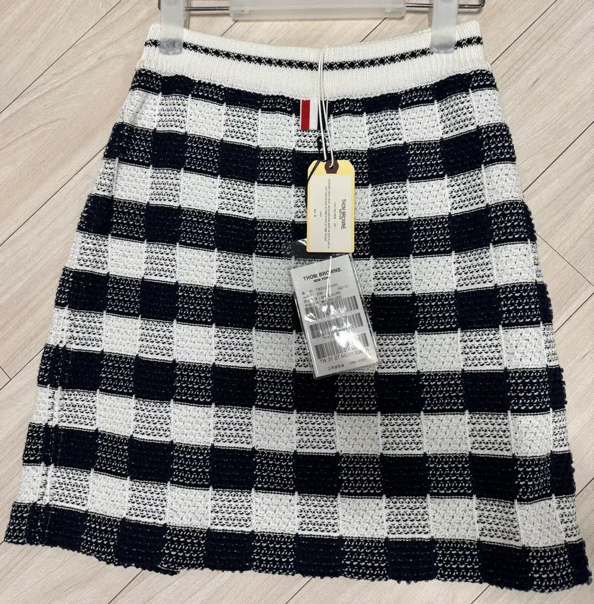 トム ブラウン CHECK ニット スカート その他 ひざ丈スカート スカート