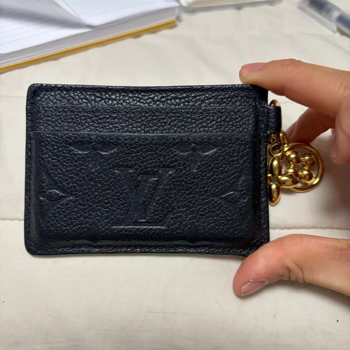 Louis Vuitton LVチャーム カードホルダー