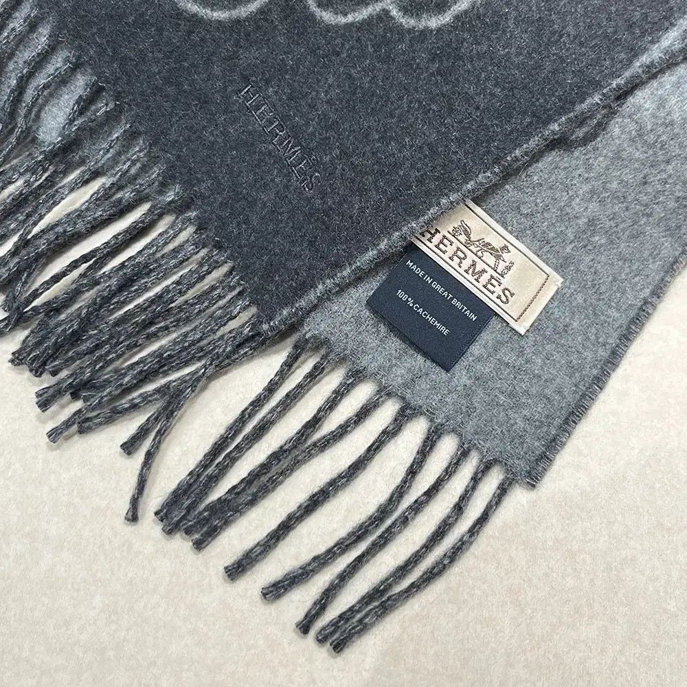  エルメス カシミア マフラー テット ア エクエストル グリ シネ バンダナ スカーフ 小物