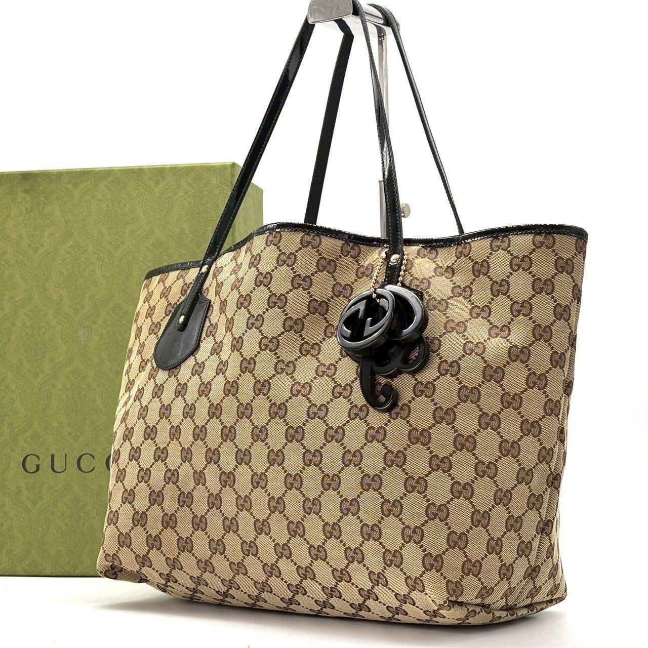 GUCC I   グッチ　パテントレザー　トートバッグ　ロゴ金具　Ａ４ショルダー 通勤も私服も、これで正解】 GUCCI トートバッグ GGキャンバス 肩掛け