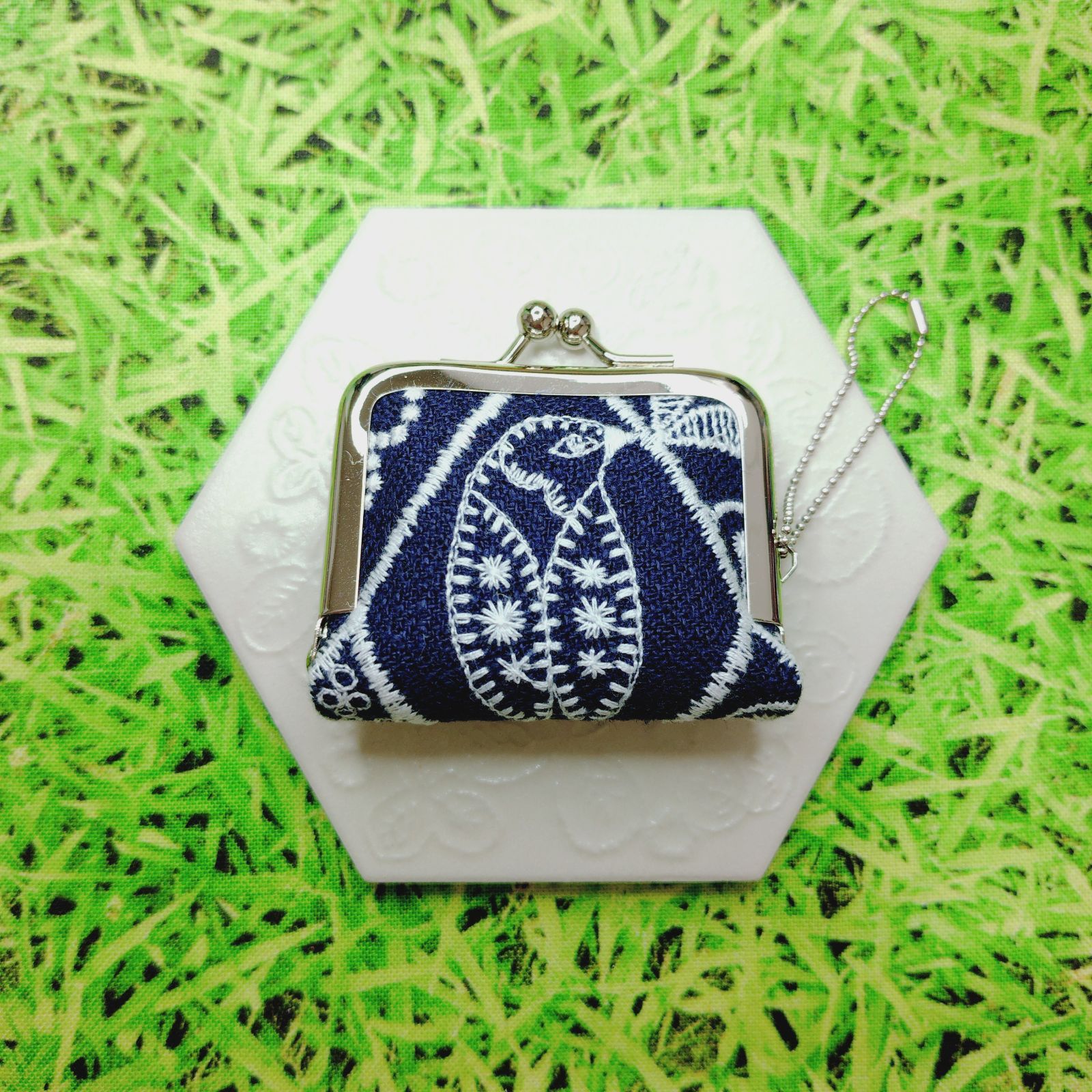 ペ*コ様 ミナペルホネン/carnival　カーニバルネイビー/がま口ポケット/ carnival ファブリック - minä perhonen