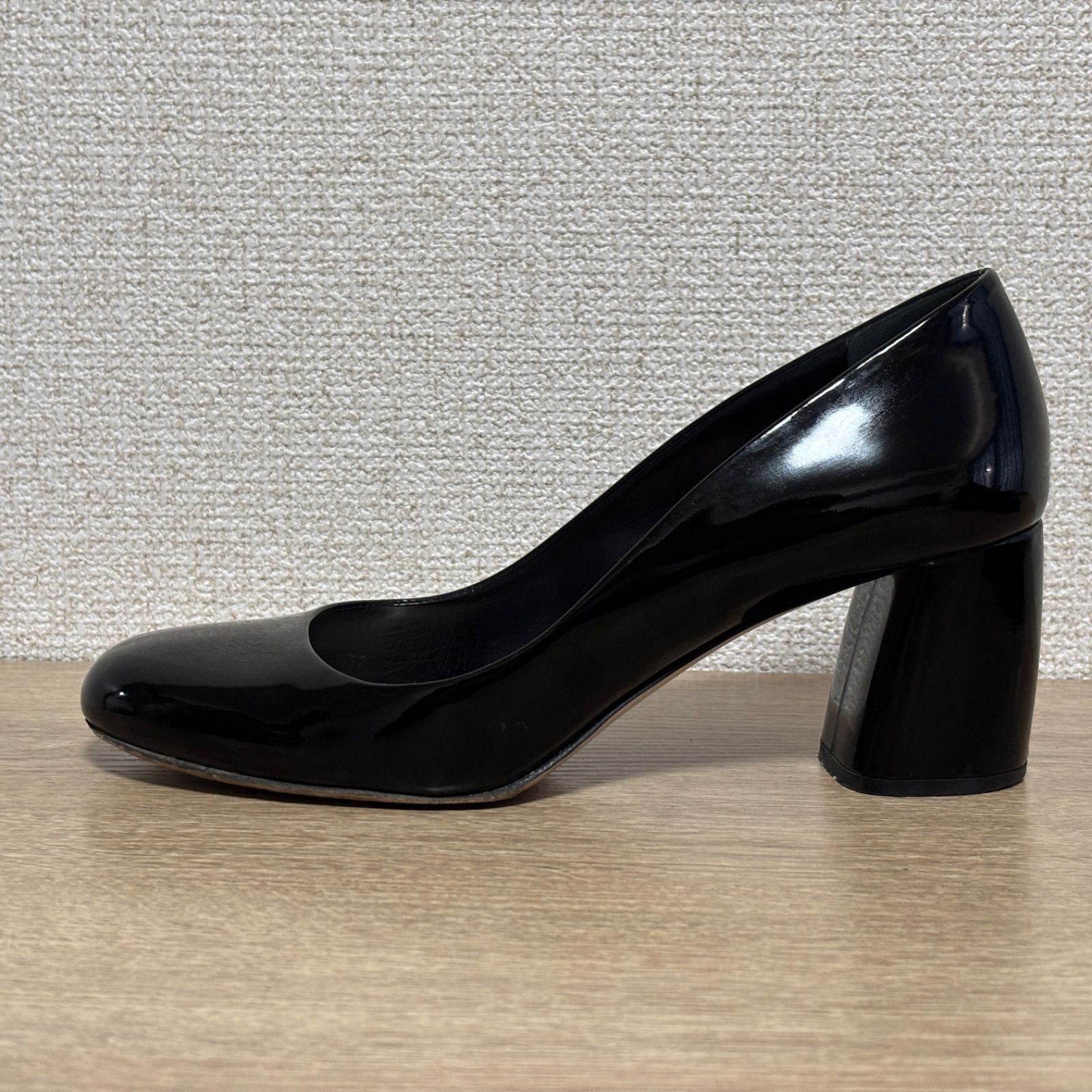 MIU MIU ミュウミュウ パンプス ヒール エナメル パテント レザー