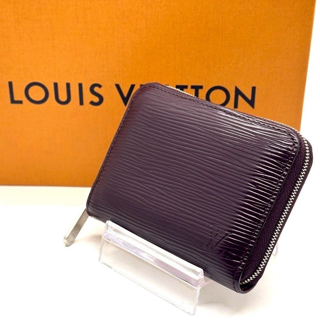 黒じゃ物足りないあなたへ LOUIS VUITTON コインパース エピ ジッピー ラウンドファスナー コンパクトウォレット M 6015 K ルイヴィトン カシス パープル