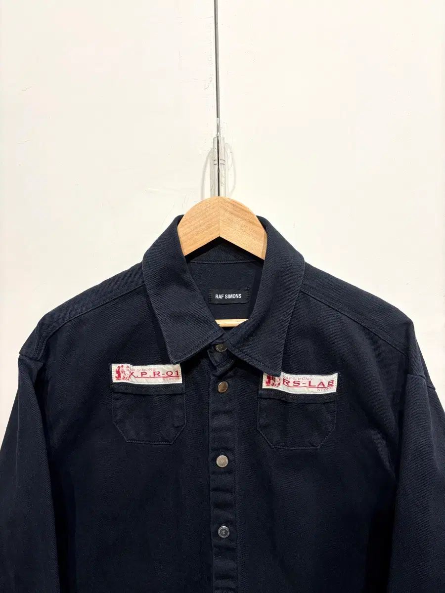 【RAF SIMONS】ラフシモンズ デニムシャツ ジャケット RS RAF SIMONS（ラフシモンズ）の「Raf Simons - オーバーサイズ デニム