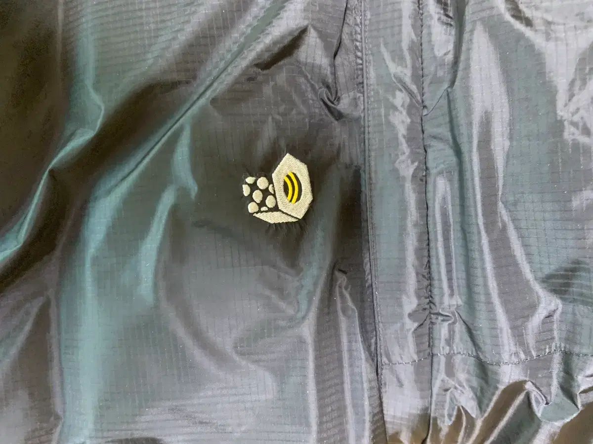  マウンテン ハードウェア ブラック Mサイズ コールド エース ほぼ サングラス 皿 その他 アウター