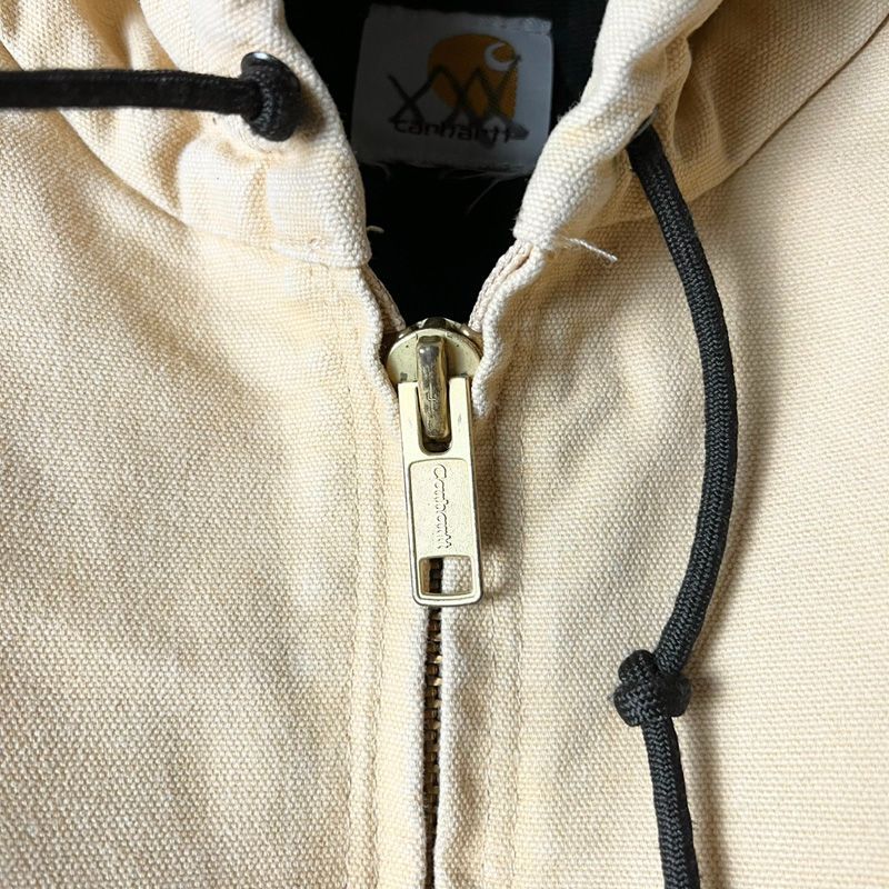 Carhartt デトロイトジャケット 中綿 キルティング フェード ベージュ 中古・古着通販】CarHartt (カーハート) フェードデトロイトジャケット