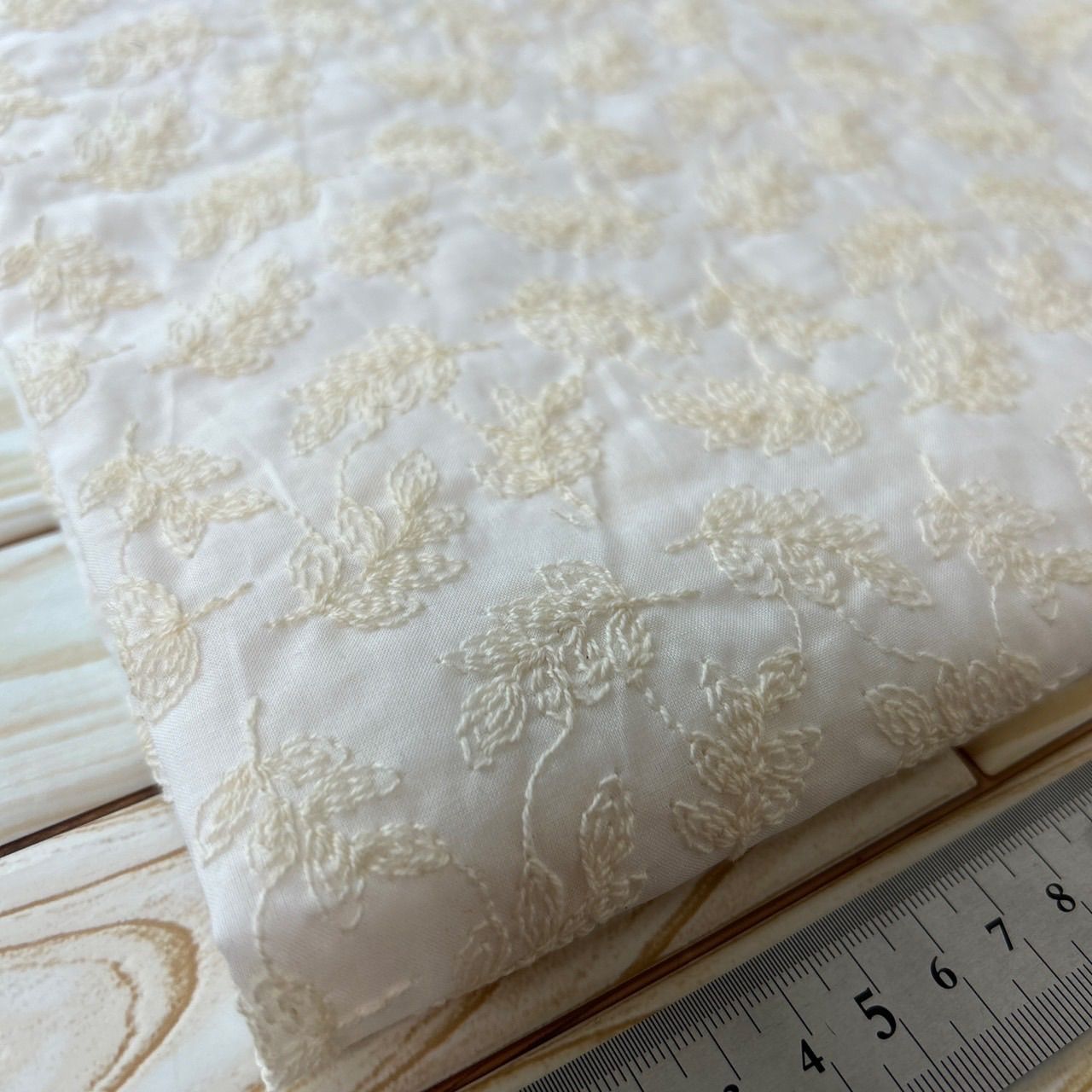 モモコの雑貨店様専用 刺繍生地×9点 - メルカリ