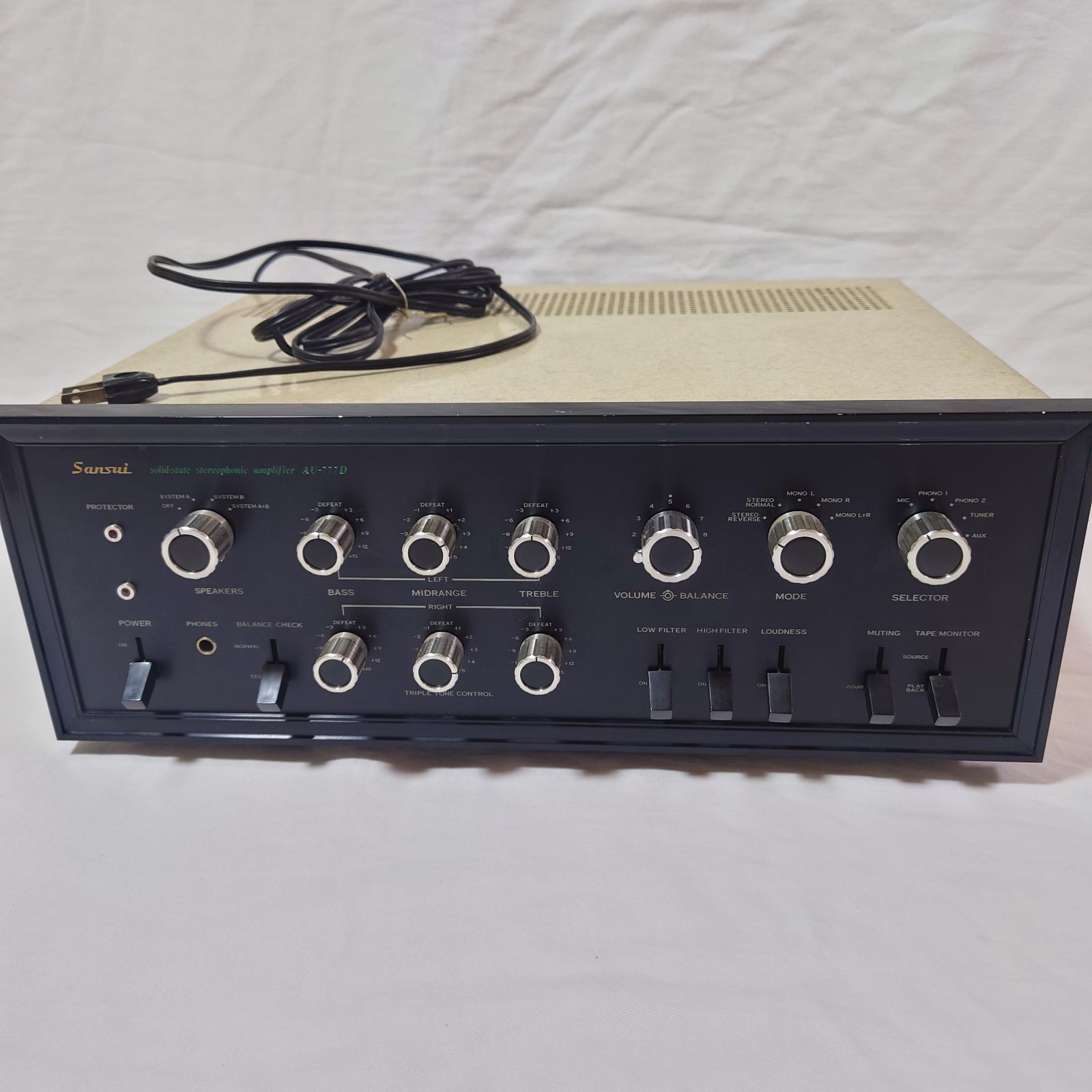 SANSUI AU 777 D プリメインアンプ 通電品