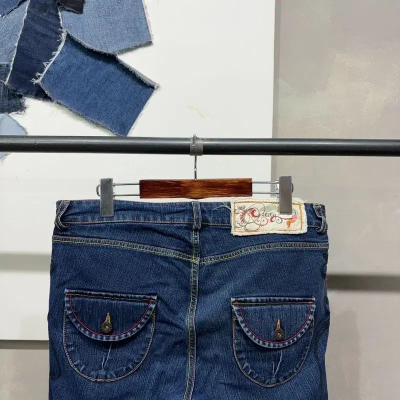 刺繍 インディゴブルーデニム