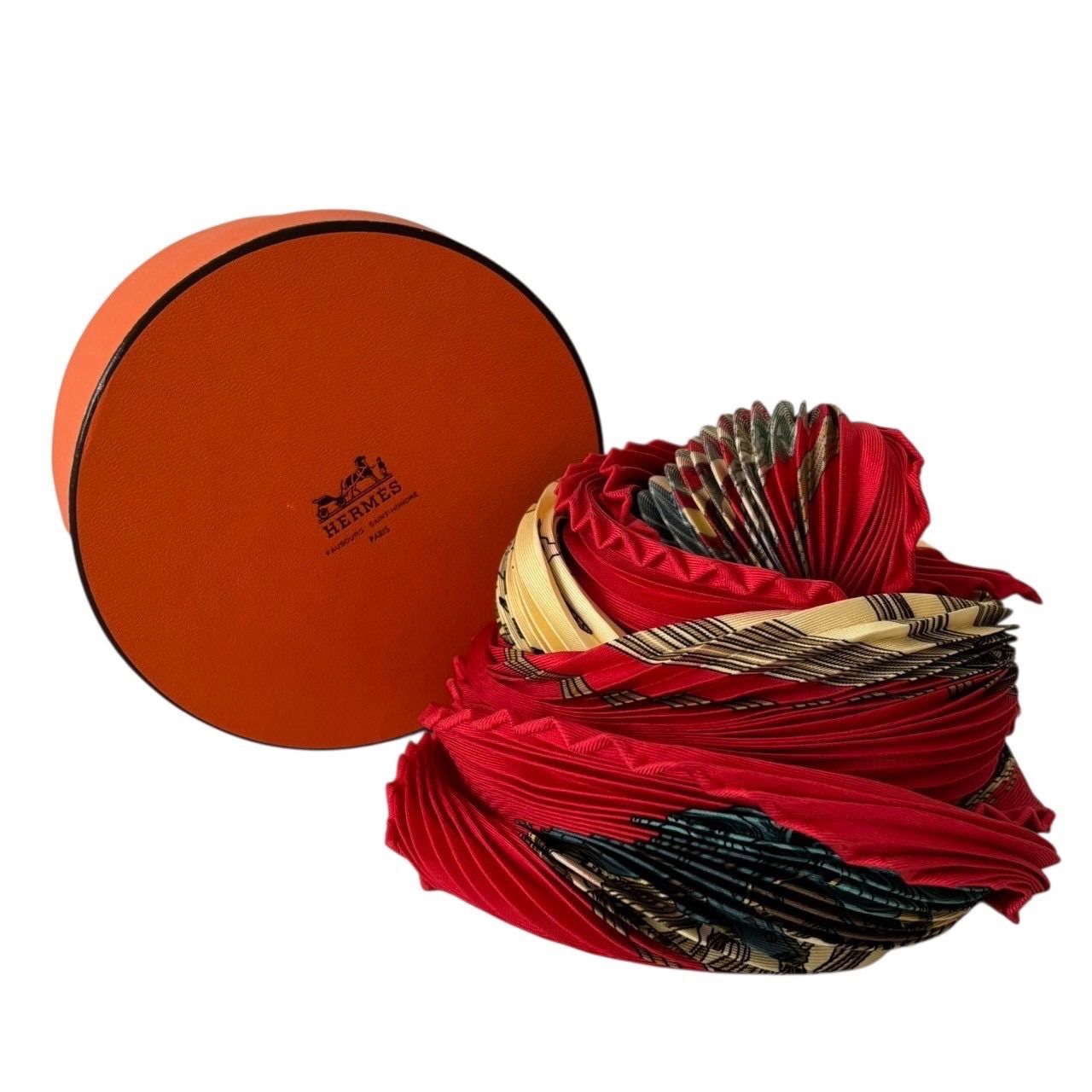 HERMES　エルメス カレプリセ プリーツスカーフ　カレ90　USED品 HERMES エルメス スカーフ プリーツスカーフ プリーツカレ カレ90 Au