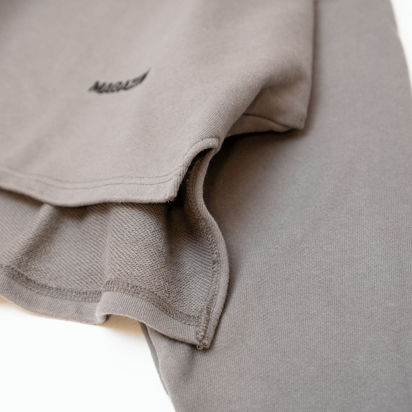 タグ付新品】サードマガジン ロゴ入りスウェット 白 【Marisol別注 THIRD MAGAZINE サードマガジン ロゴ入りスウェット プルオーバー