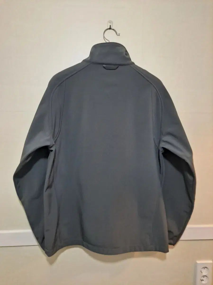  THE NORTH FACE ザノースフェイス ソフトシェル ジャケット グレー その他 アウター