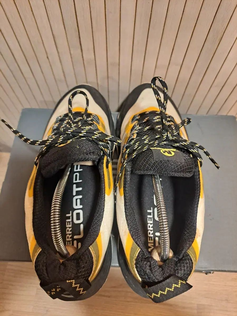 TEX トレッキングシューズ