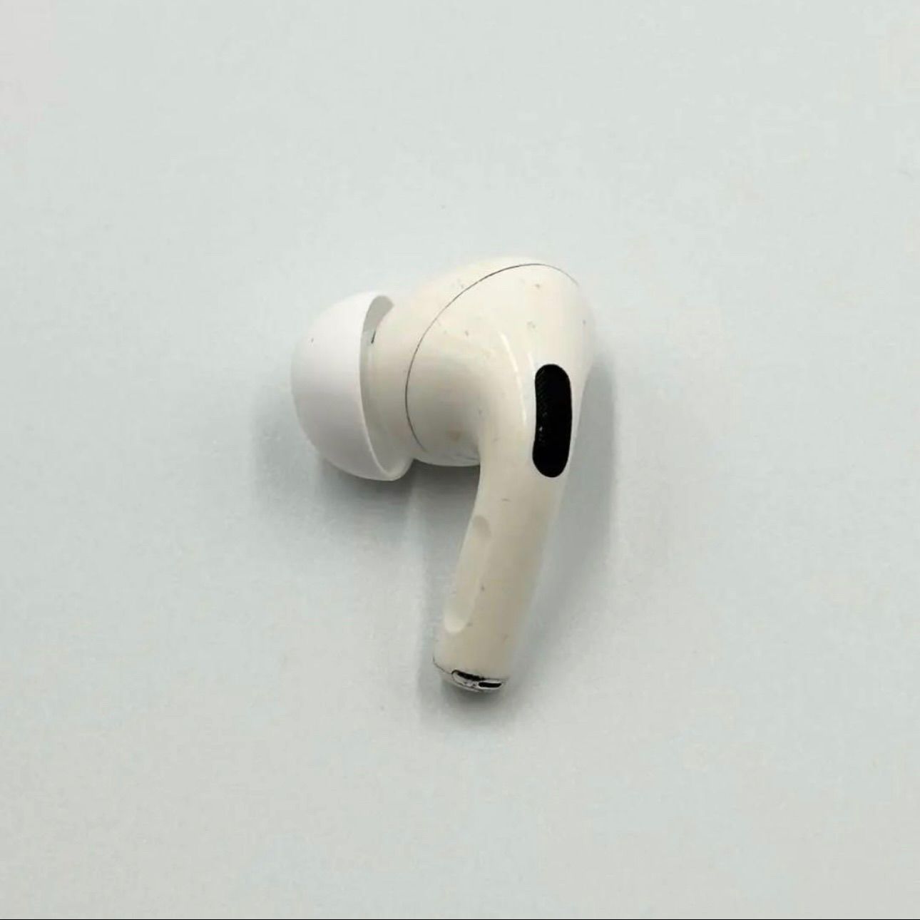 【24時間以内発送】AirPodsPro(第一世代) 正規品 24時間以内発送】Apple AirPods Pro 第1世代左耳のみ A2084 正規品