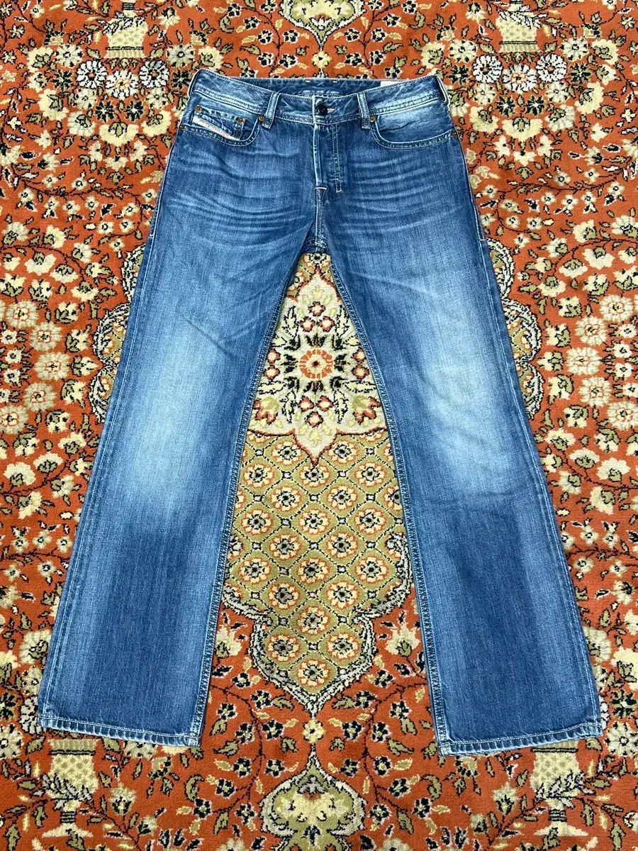 29 30 ディーゼル ジャティーニ ブーツカット フ デニム