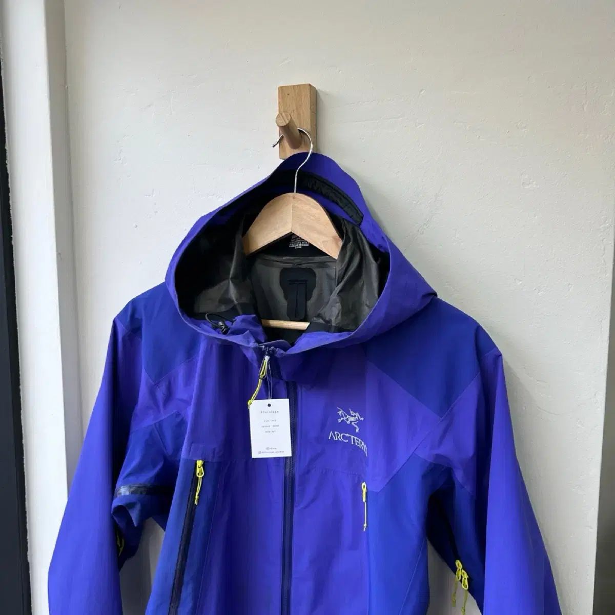 15704 アークテリクス アルファ SL ゴアテックス ジャケット