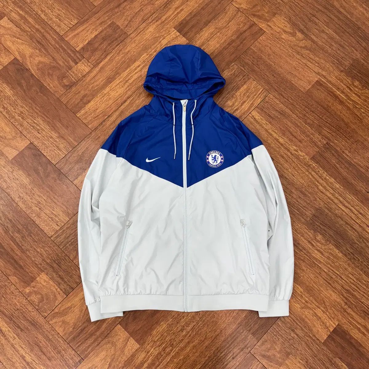 XL NIKE 海外モデル チェルシーFC ウインドランナー ウィンド