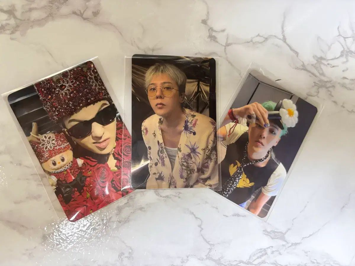 送料無料・速達 G-DRAGON（ジードラゴン） 2025年 トレカ 3種 G-DRAGON