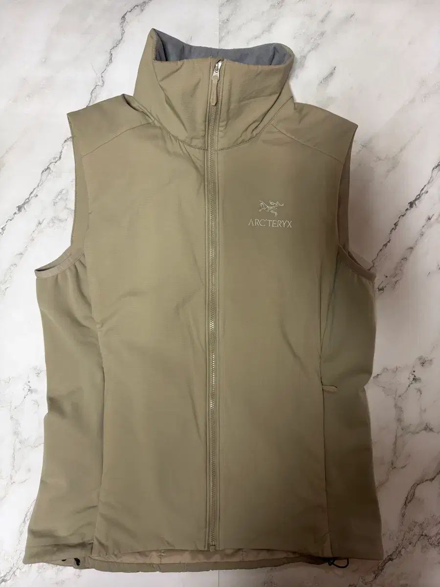 ARC TERYX Atom BEST レディース