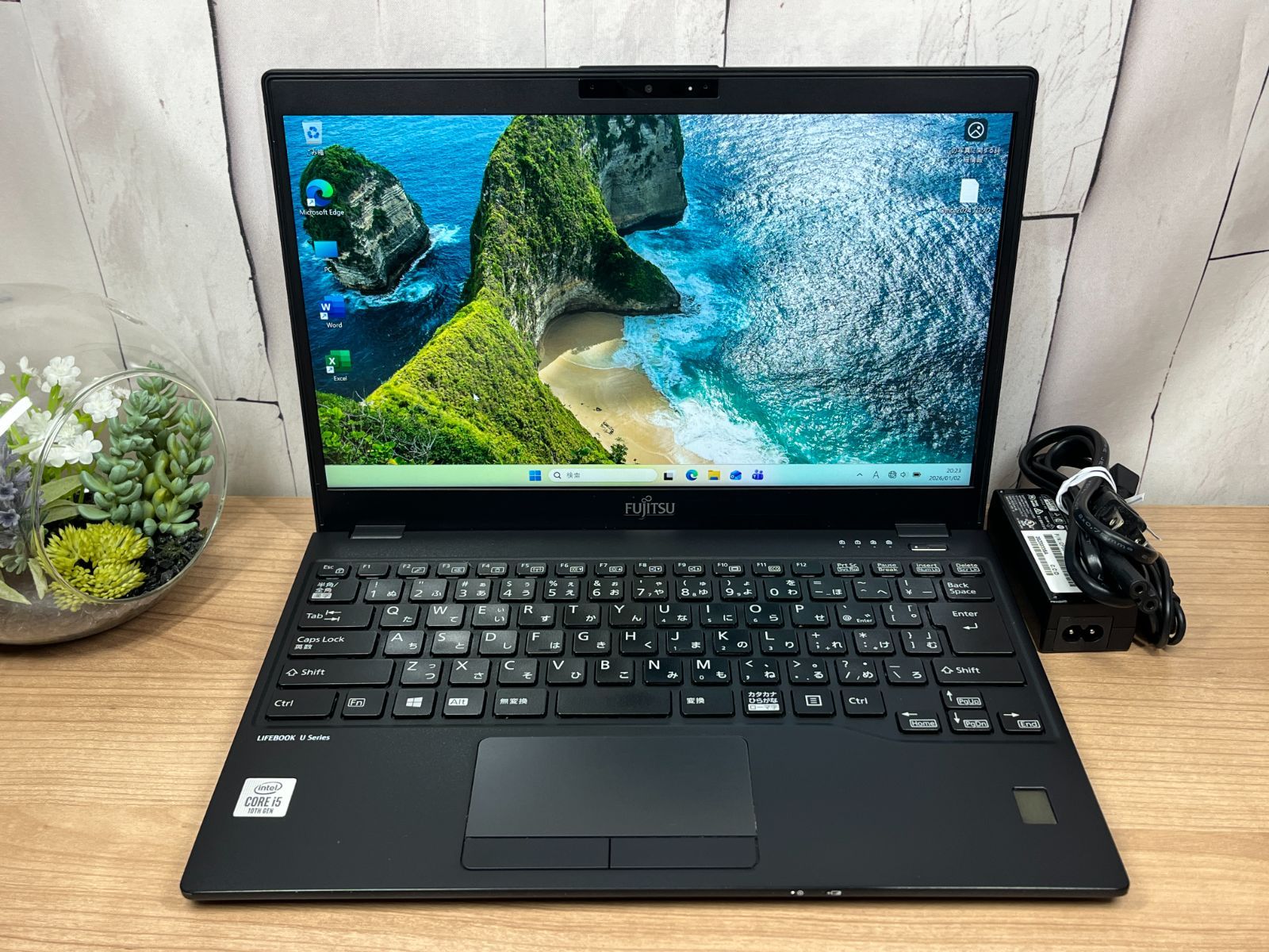 お買い得品〉055 Fujitsu Lifebook U9310E 8GB/SSD256 第10世代 