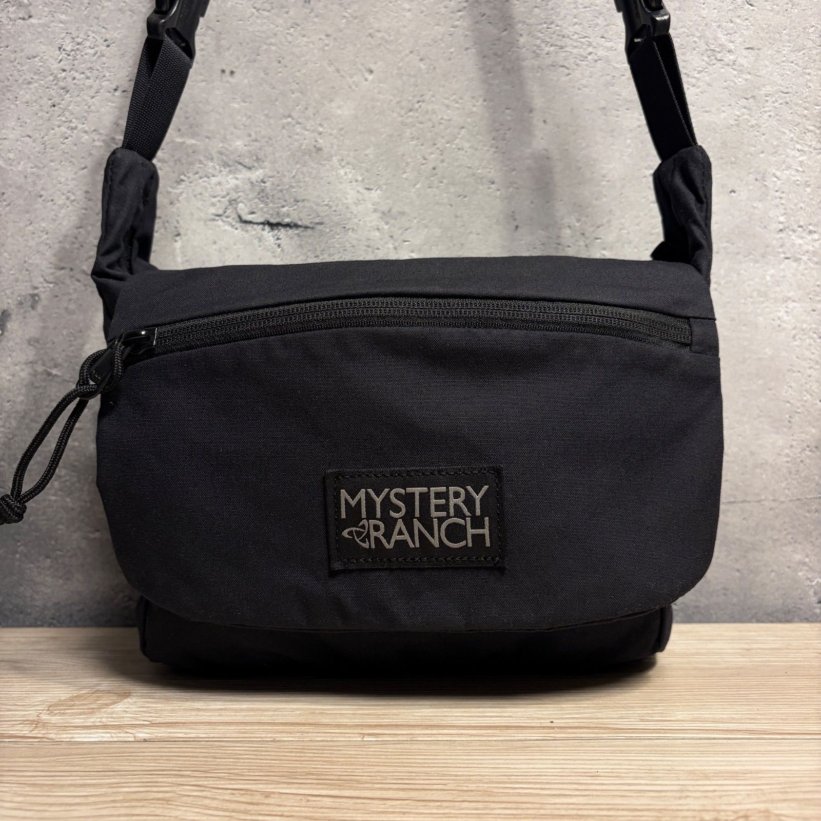 MYSTERY RANCH SKA スカ 廃盤 ショルダーバッグ - メルカリ