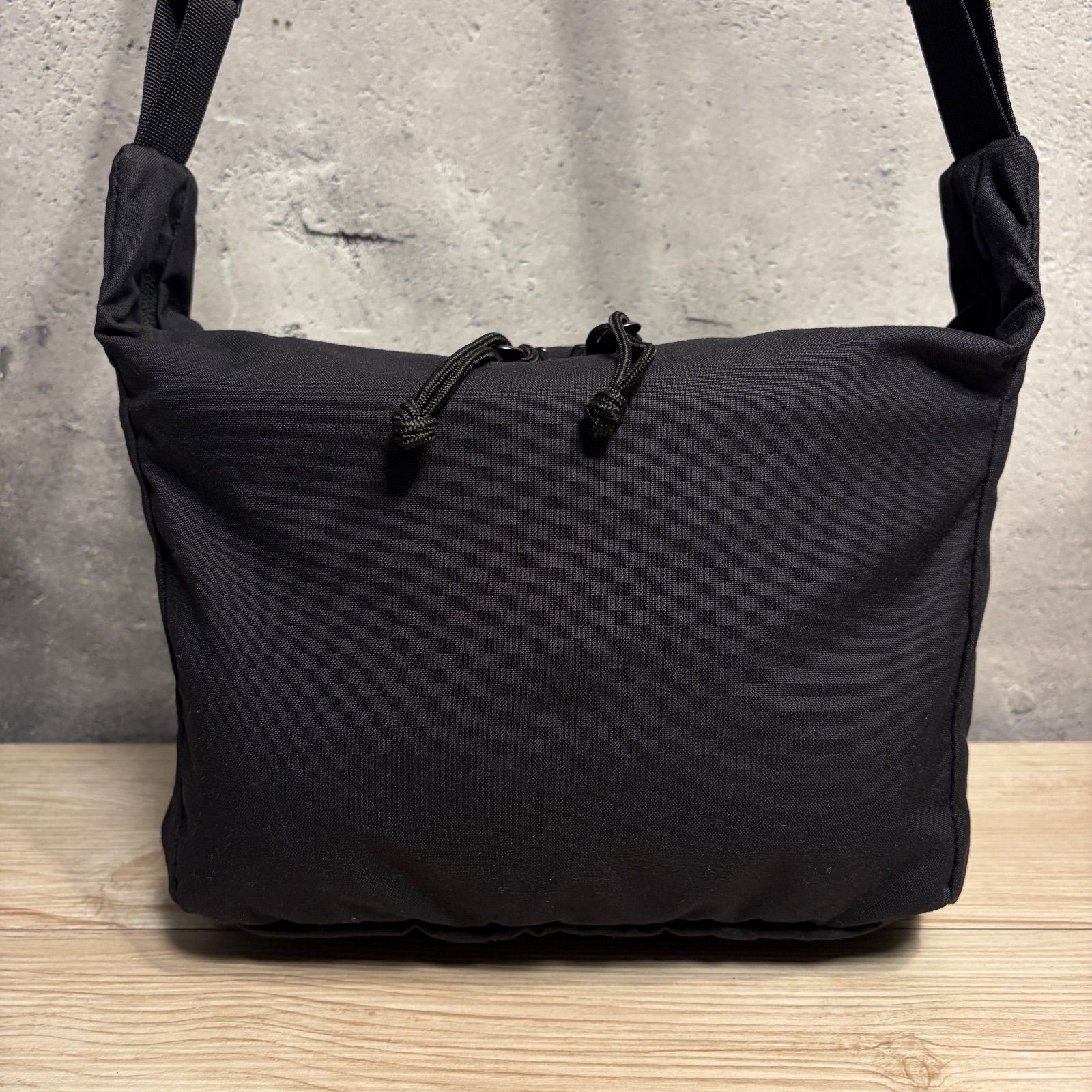 MYSTERY RANCH “SKA（スカ）” ショルダーバッグ 廃盤モデル MYSTERY RANCH SKA スカ 廃盤 ショルダーバッグ - メルカリ