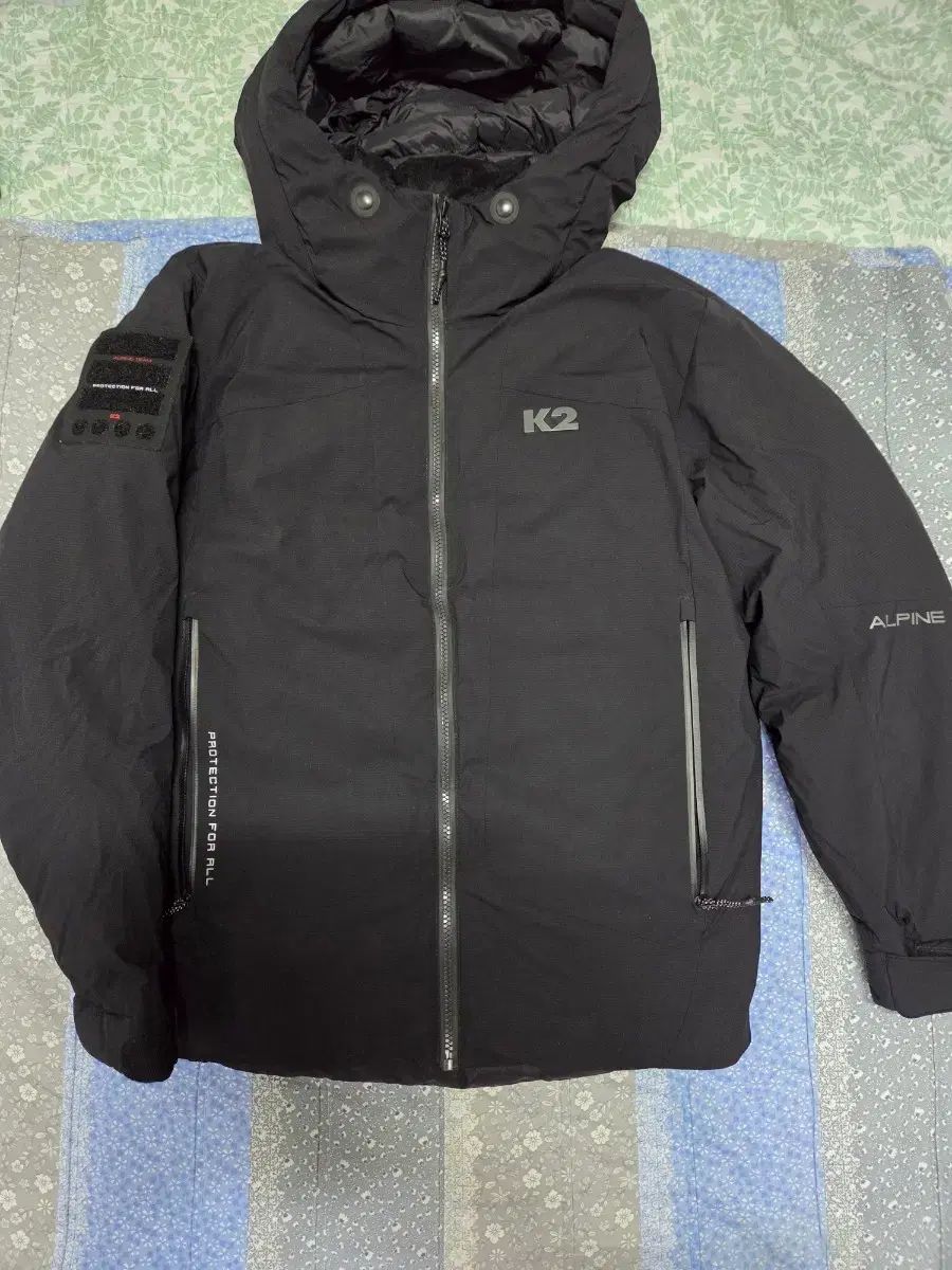 K 2 ボールド アルパインチーム