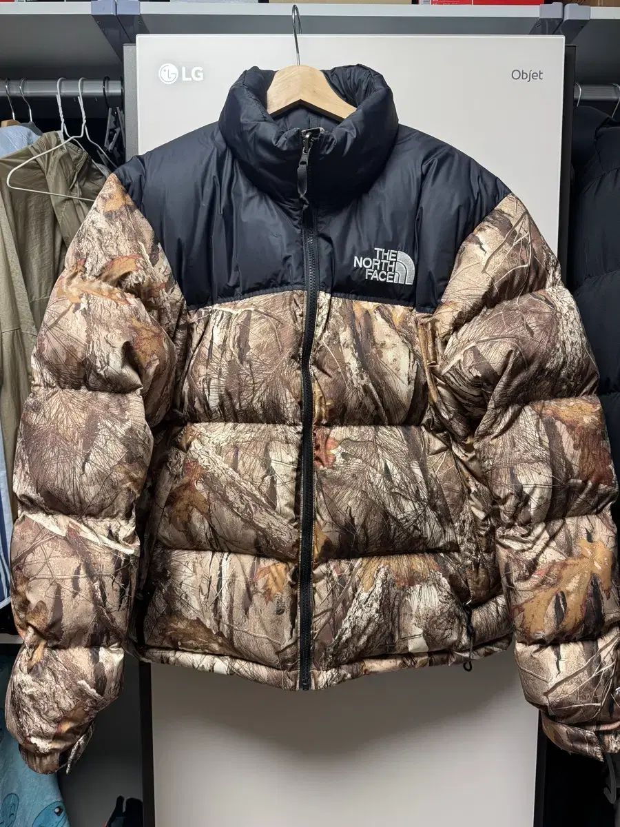 THE NORTH FACE ザノースフェイス ヌプシ リアルツリー 海外Mサイズ