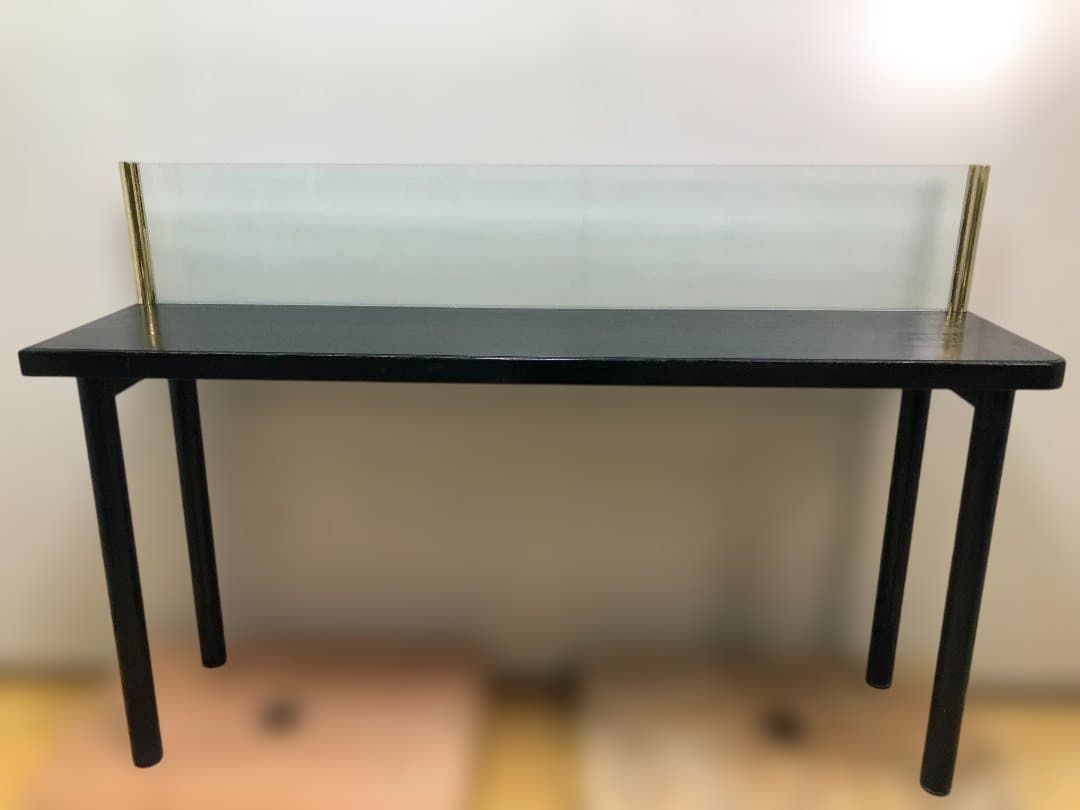 店舗什器 ハイカウンター テーブル ガラス間仕切り 真鍮調フレーム