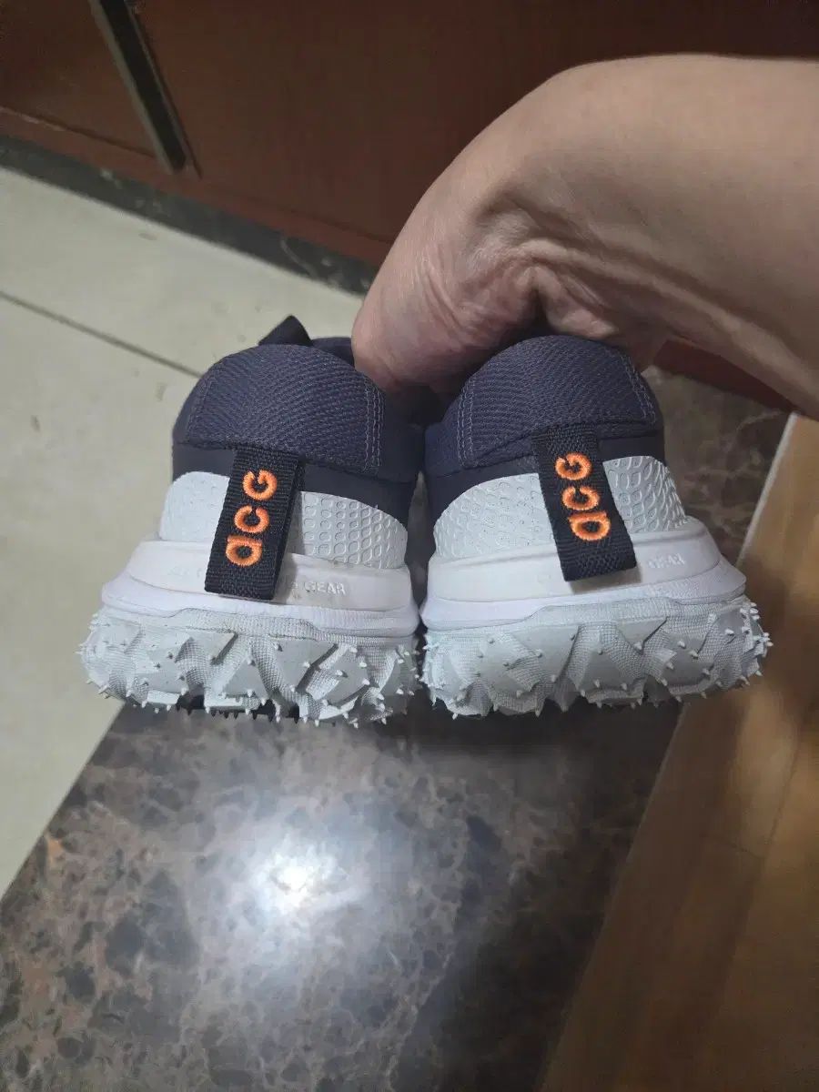  ナイキ ACG マウンテン フライ 270 登山靴 トレッキングシューズ アウトドアシューズ