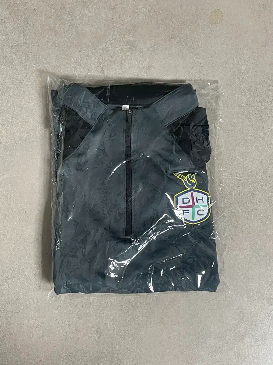 110 大田ハナシチズン ハーフジップ トレーニングウェア