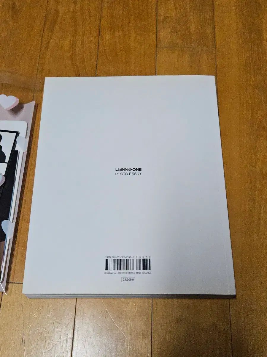 Wanna One（ワナワン）フォトエッセイ フルセット - メルカリ