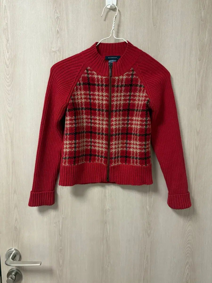 バーバリー キッズ ニット ジップアップ