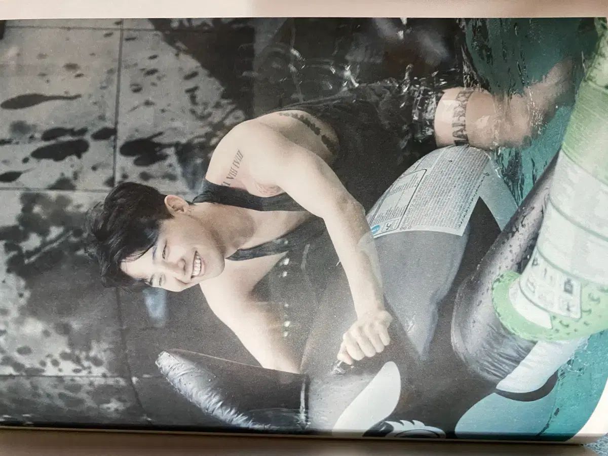 BIGBANG ビッグバン メイド フォトブック PHOTOBOOK ジードラゴン G DRAGON トップス TOP ユテヤン YOO TAEYANG デソン