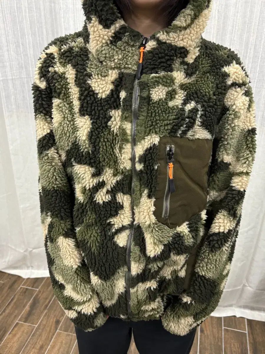 モンタ即完売品美品名作SHELLACシープスキン×チェックネル ジャケット ZARA カモフラージュ シープスキン シェルパ フリース ジャケット
