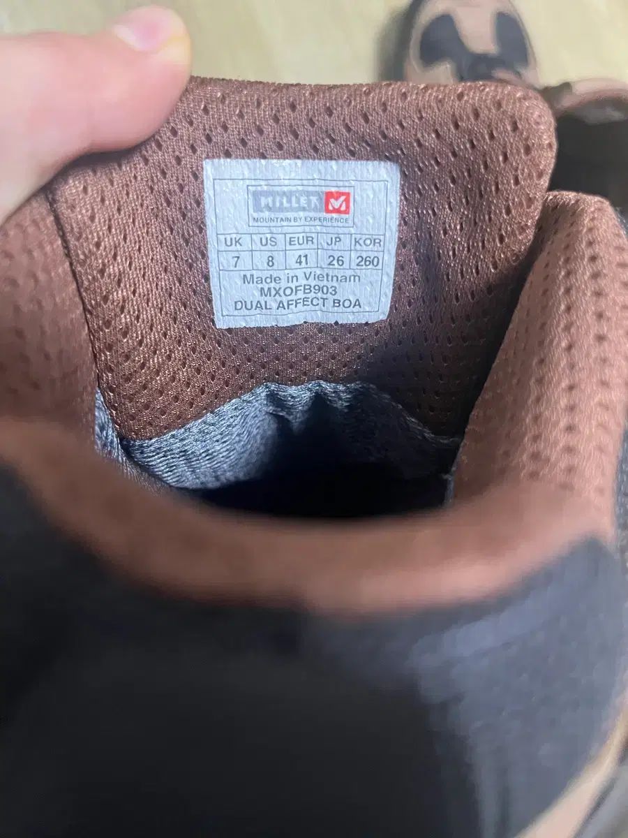 ゴアテックス 登山靴