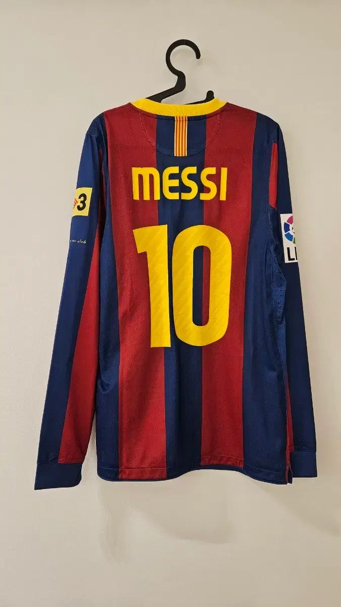 10-11 バルセロナ ホーム 支給品 長袖 メッシ - メルカリ