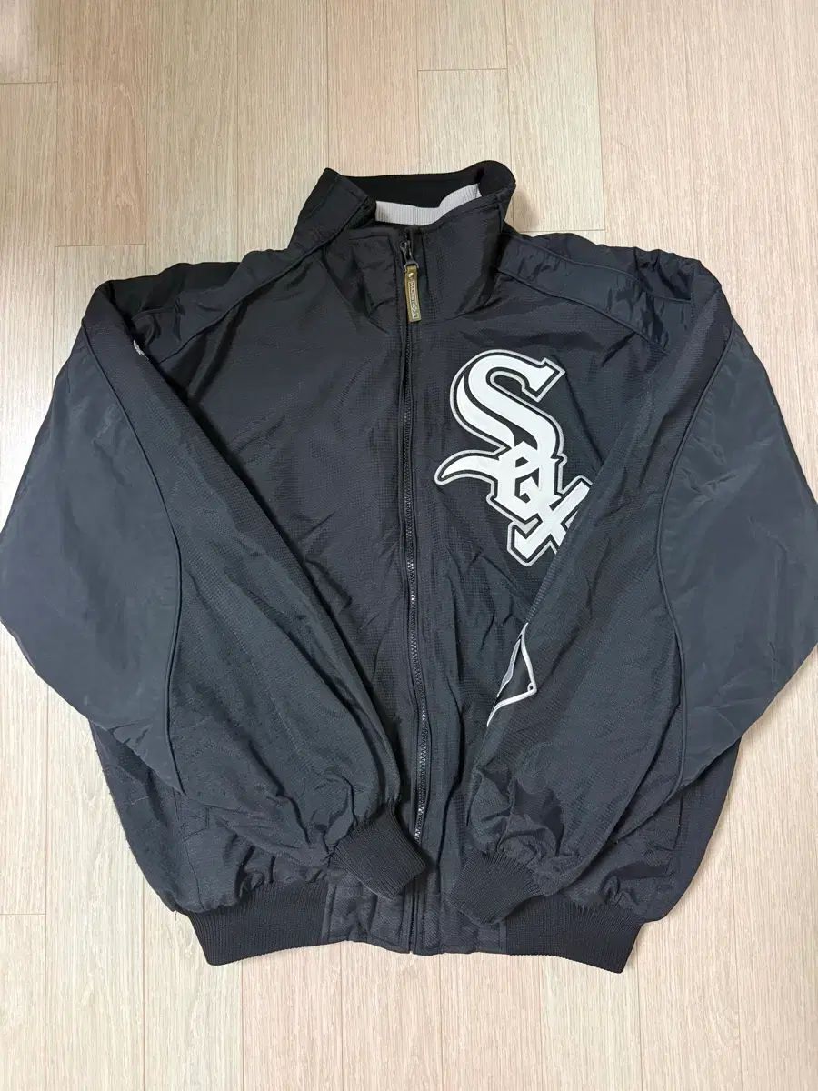 マジェスティック 白 ソックス ジャケット