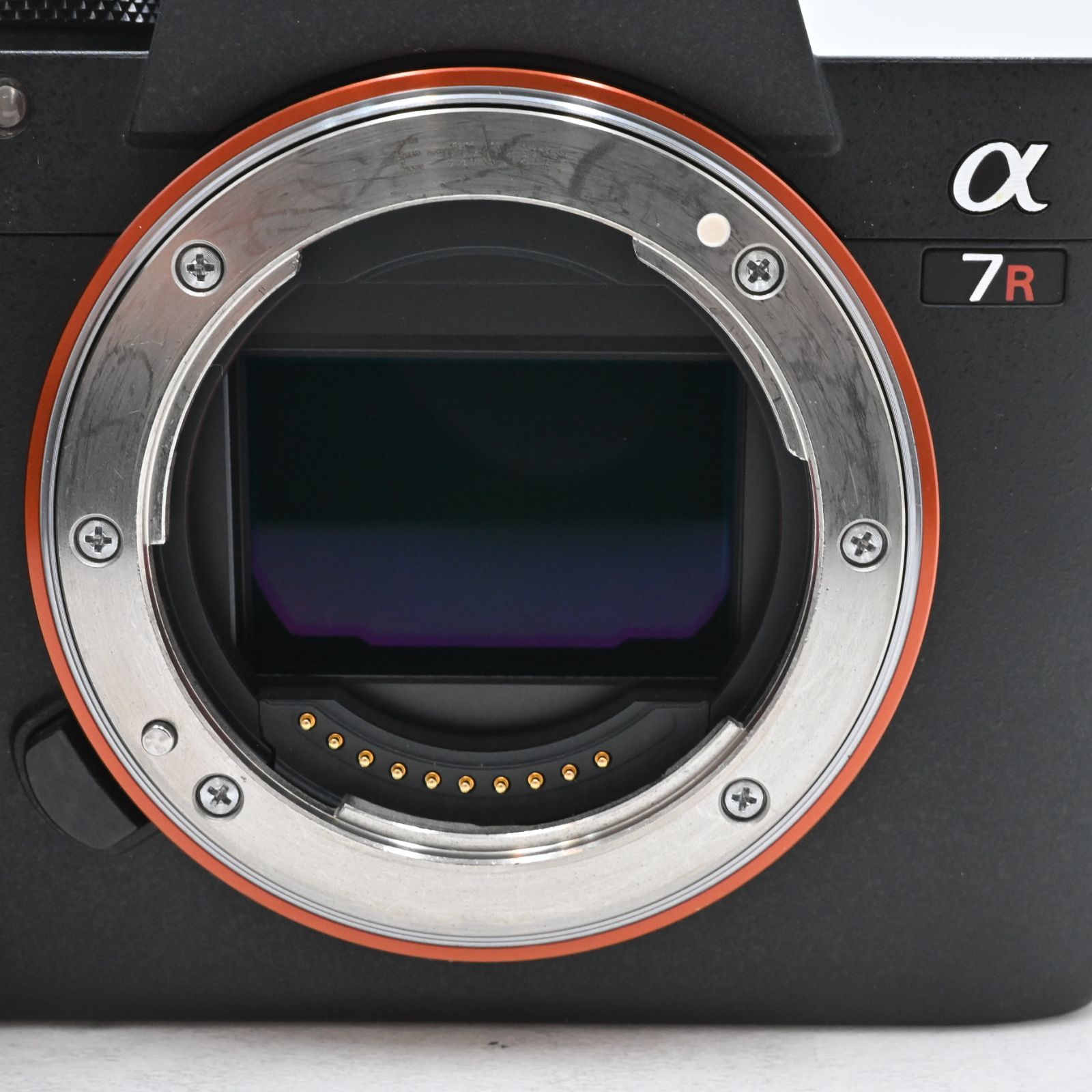 ミラーレス一眼カメラ