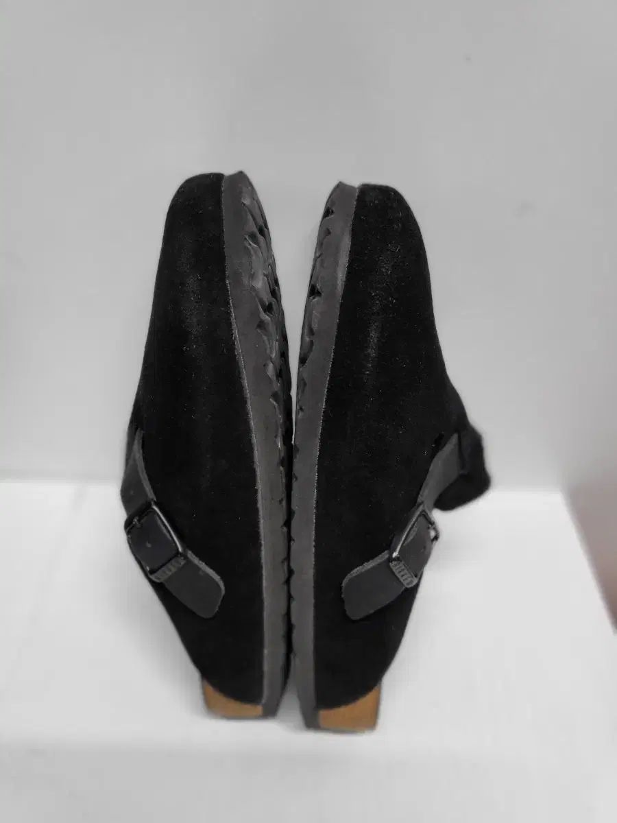 ビルケンシュトック ボストン