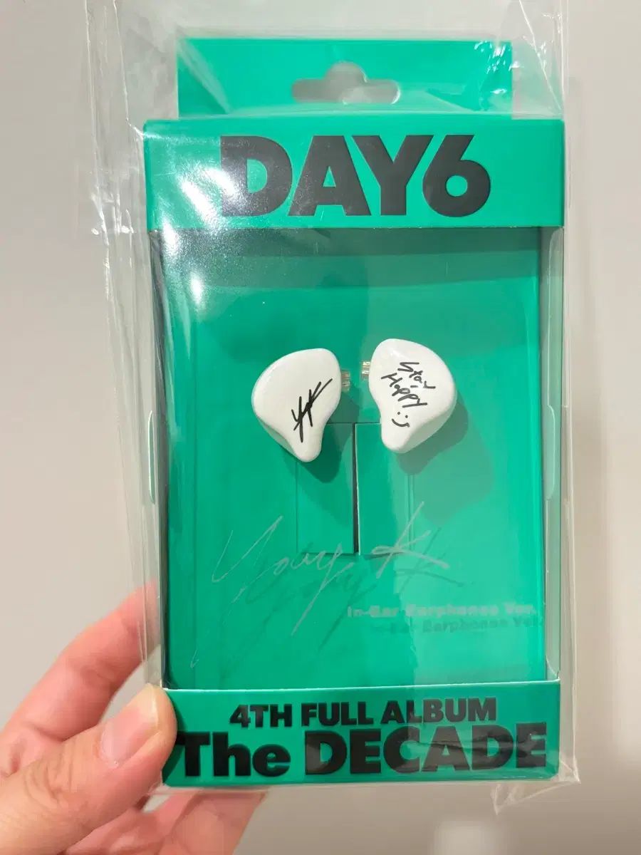 DAY 6 デイシックス INEAR