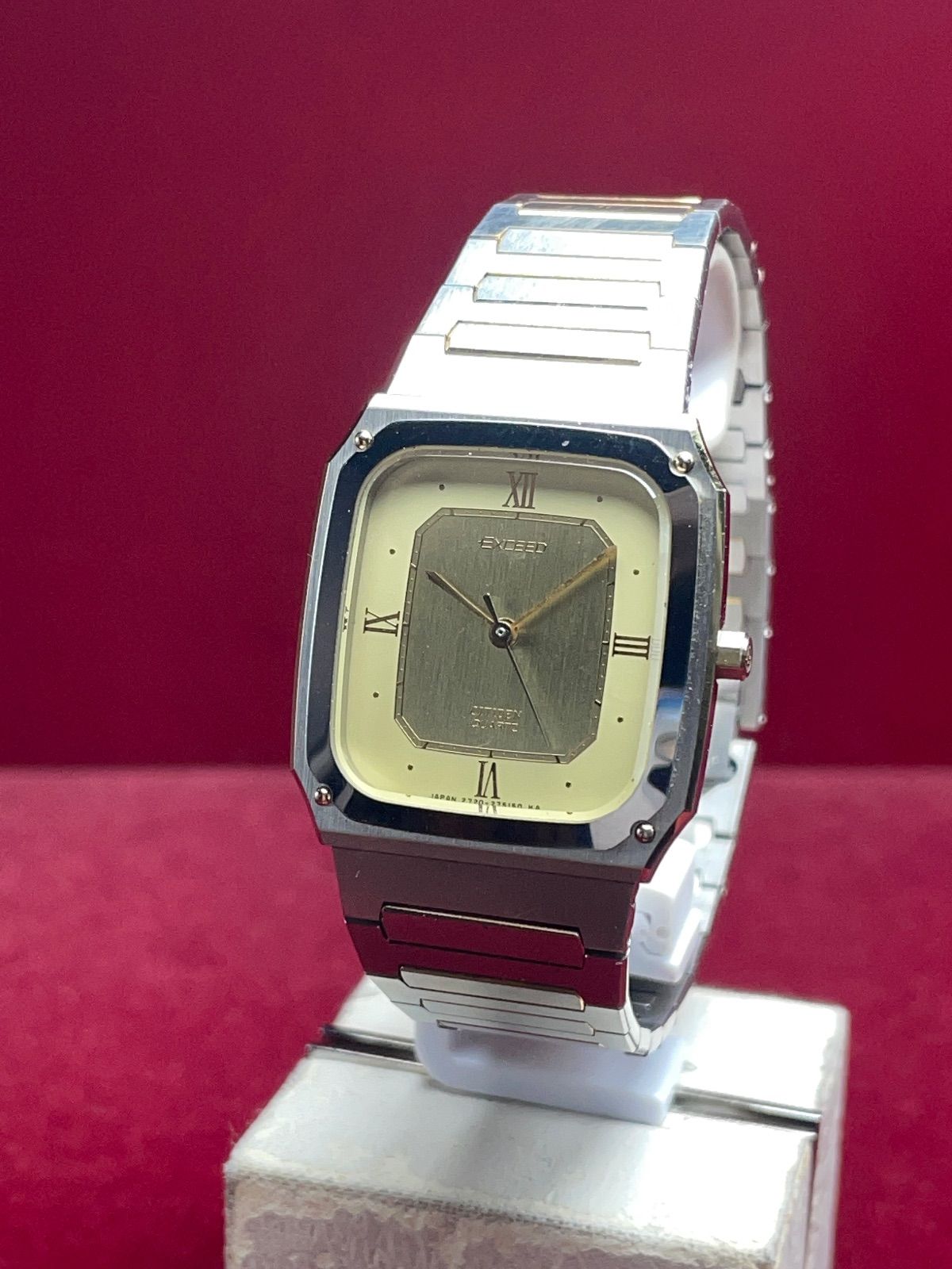 未使用品 CITIZEN シチズン エクシード 高級クォーツ時計 電池交換済 ☆OH済 80s CITIZEN EXCEED QZ 電池交換済 純正SSブレス ヴィンテージ