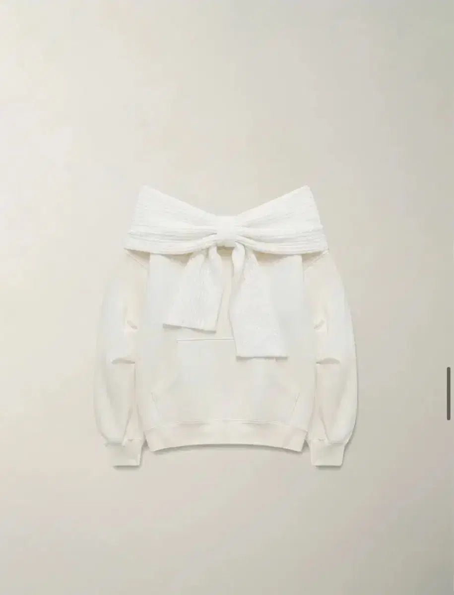 THETIS リーボフ Tシャツ 白 アイボリー