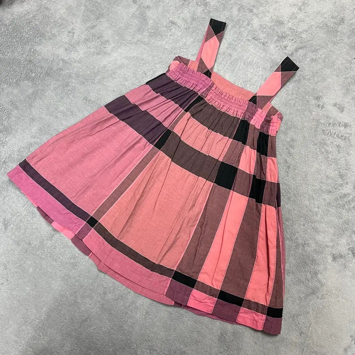 3y 100 バーバリー ピンク チェック 女の子ワンピース - メルカリ