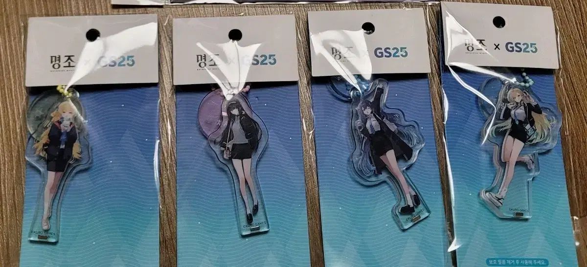 明朝 コラボ スタンドキーホルダー 4種 天城 燐音 チサ ユノ フェビ