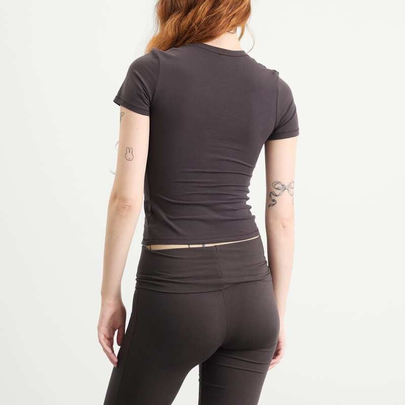  スキムズ レディース トップス Tシャツ コットン ジャージー SKIMS Cotton Jersey TShirt Iron Tシャツ ウェア