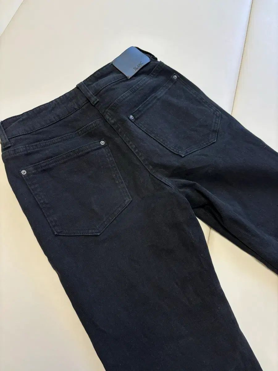 エスジェイ 22年