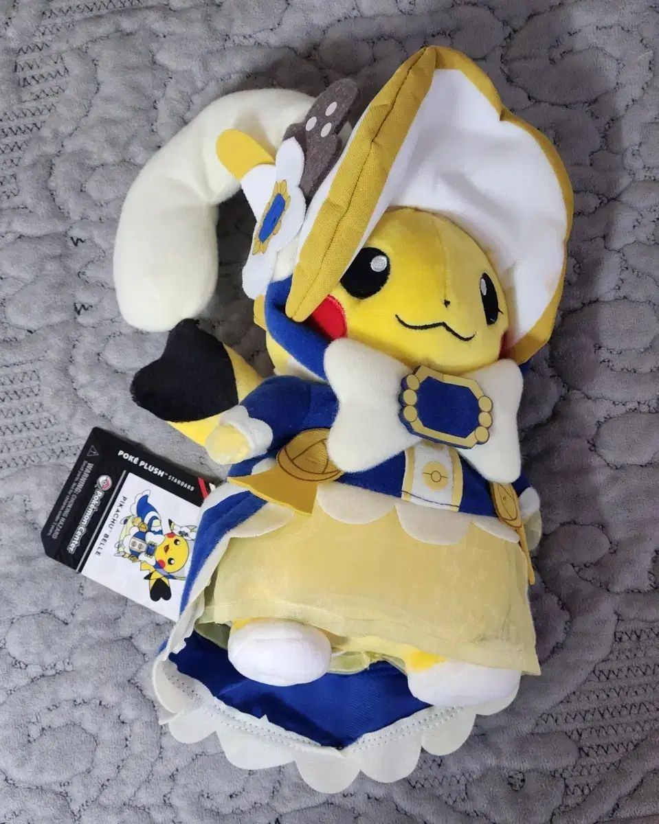 マダム ピカチュウ ぬいぐるみ ポケモンセンターオリジナル タグ有未