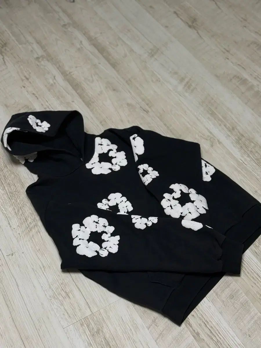 DENIM TEARS デニムティアーズ フーデッドTシャツ xl